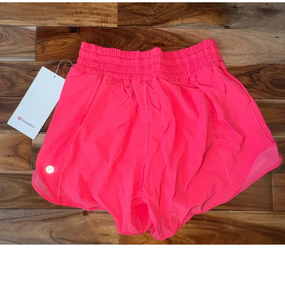 Lululemon NWT Hotty Hot HR Short 4